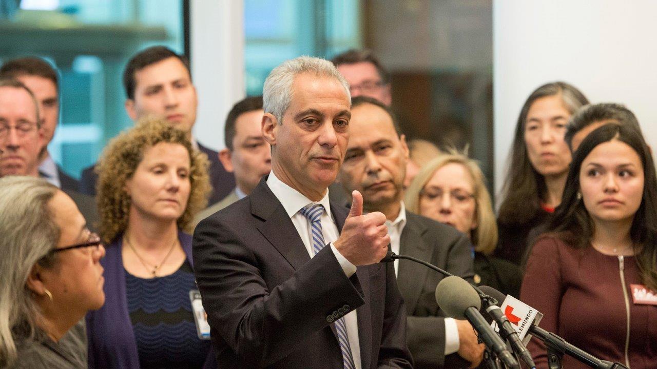 Chicago Mayor digs in on 'sanctuary city' stance in Trump meeting