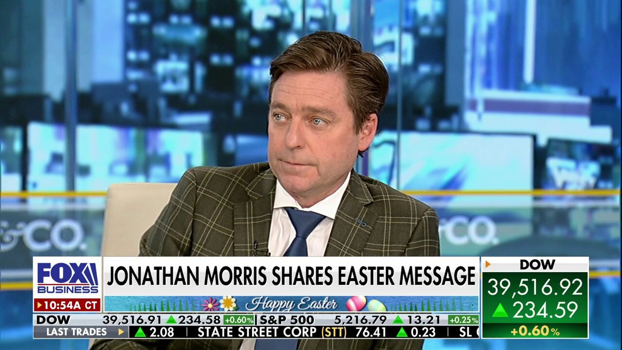 Jonathan Morris shares Easter message: ‘When things look dark, there’s light that’s bigger’
