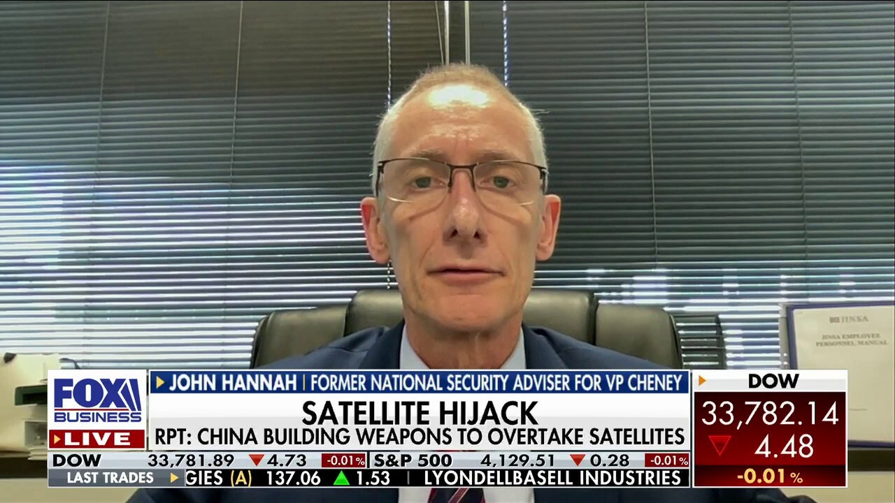 John Hannah, former national security adviser for Vice President Cheney, joined ‘Cavuto: Coast to Coast’ to discuss the report indicating China is building weapons to overtake satellites. 