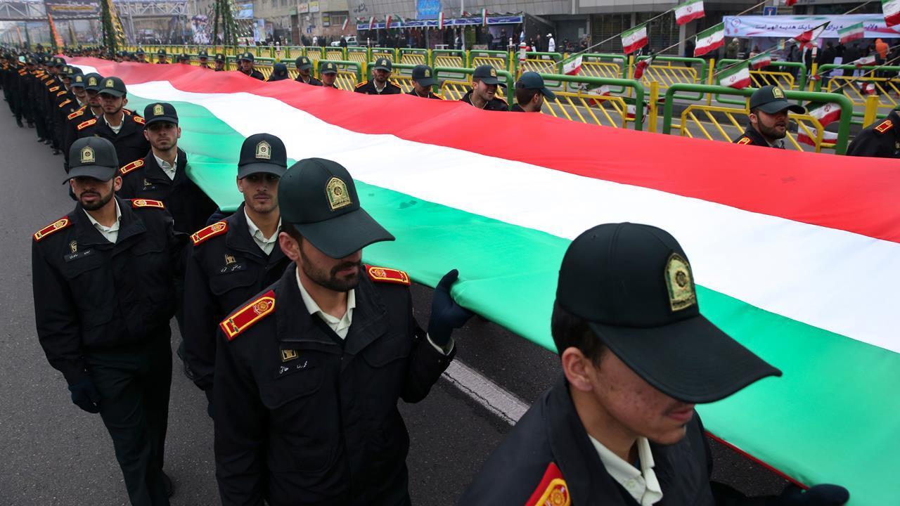 Should U.S. push for regime change in Iran?