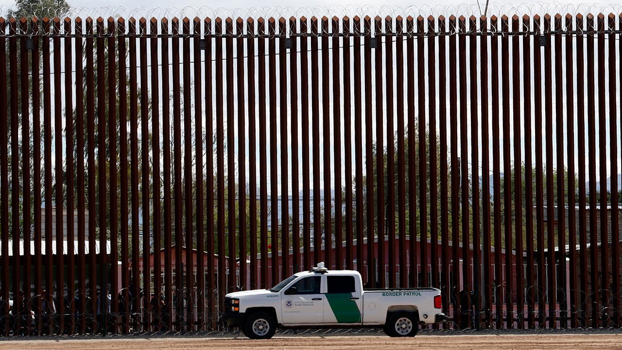 Pentagon approves 20 more miles of border wall