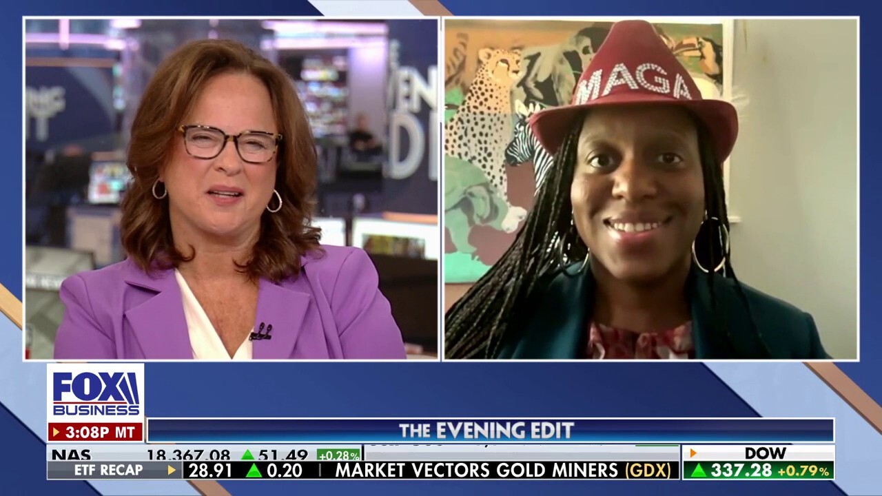 Chicago voter P-Rae Easley discusses Vice President Kamala Harris' latest attempts to garner the support of Black voters on 'The Evening Edit.'