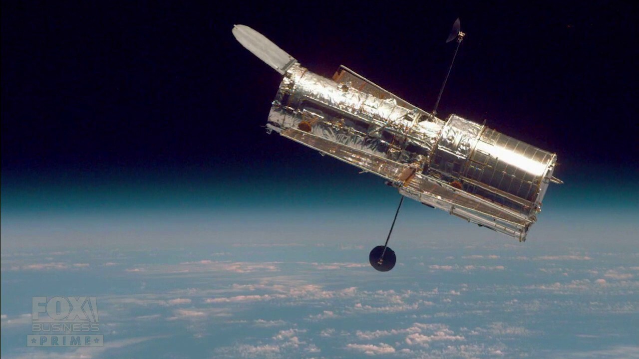 The struggles with the Hubble Telescope