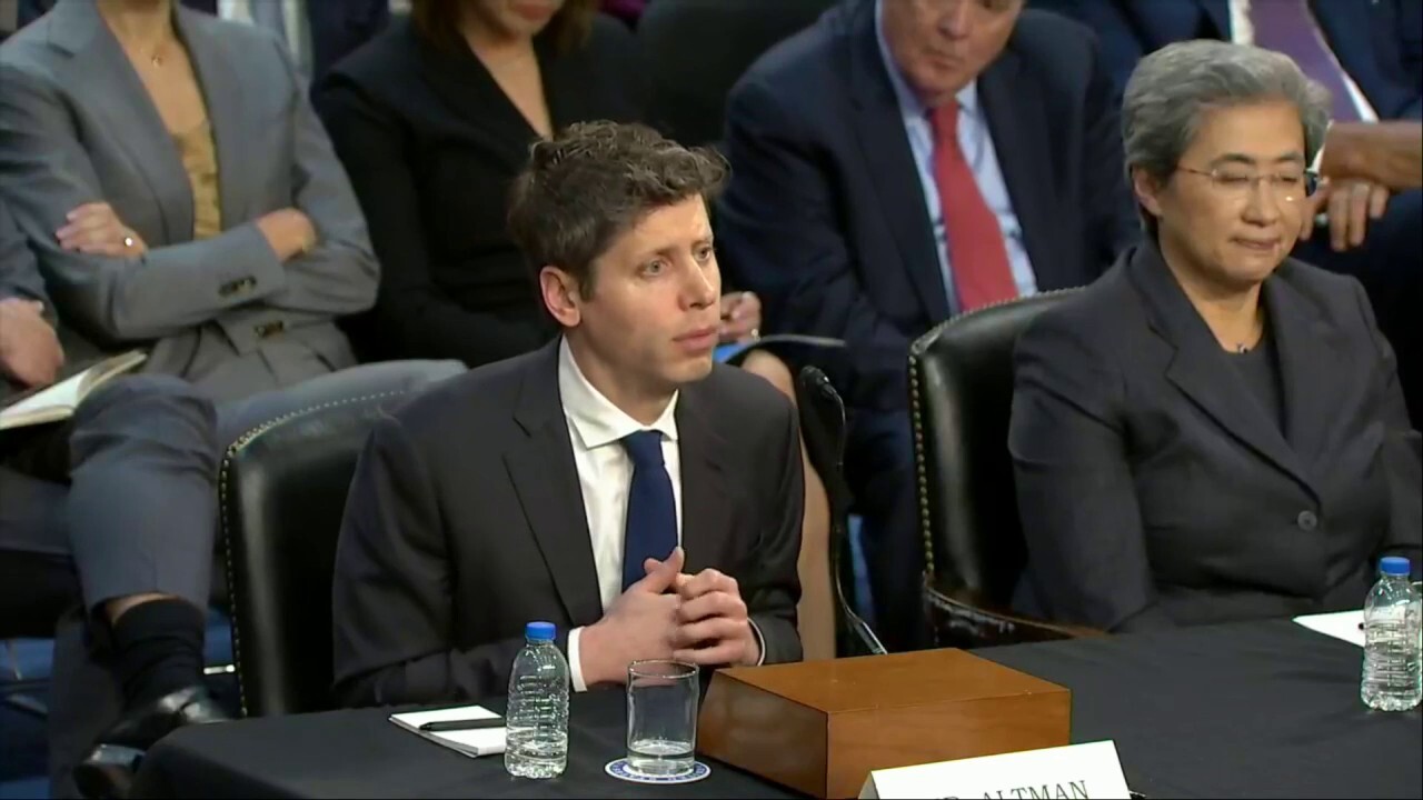 OpenAI CEO Sam Altman and other witnesses respond to Sen. Cruz's questions on China.