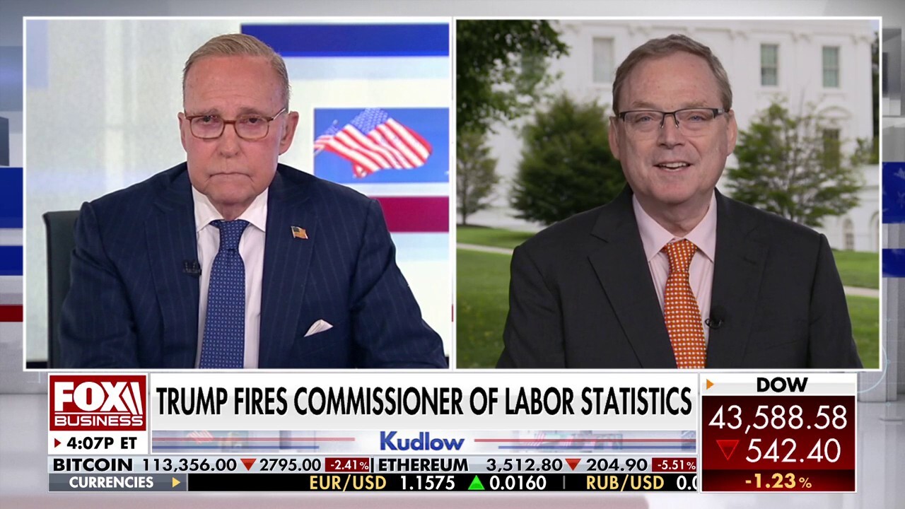 National Economic Council Director Kevin Hassett discusses President Donald Trump’s new trade deals, the Federal Reserve and more on ‘Kudlow.’