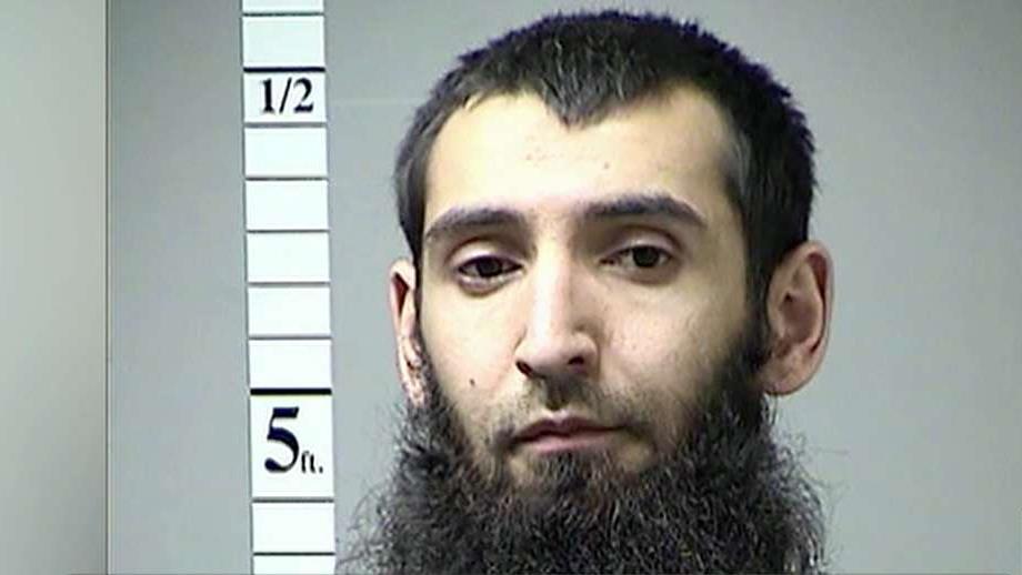 Trump considers Gitmo for NYC terror suspect, but can he do it?