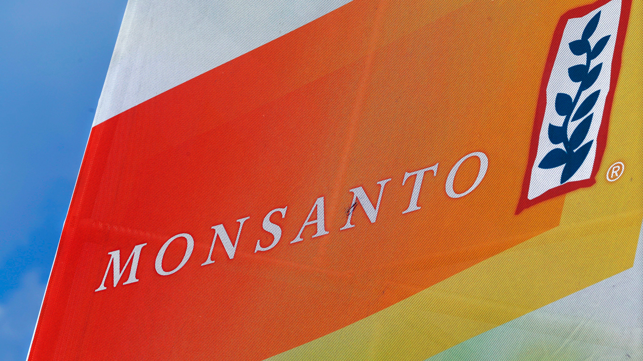 Why is Monsanto stock struggling after Bayer deal news?