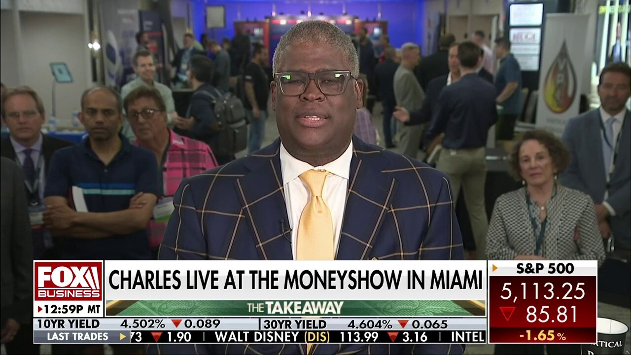 Charles Payne: Gold's 'historic' move tells you something is wrong