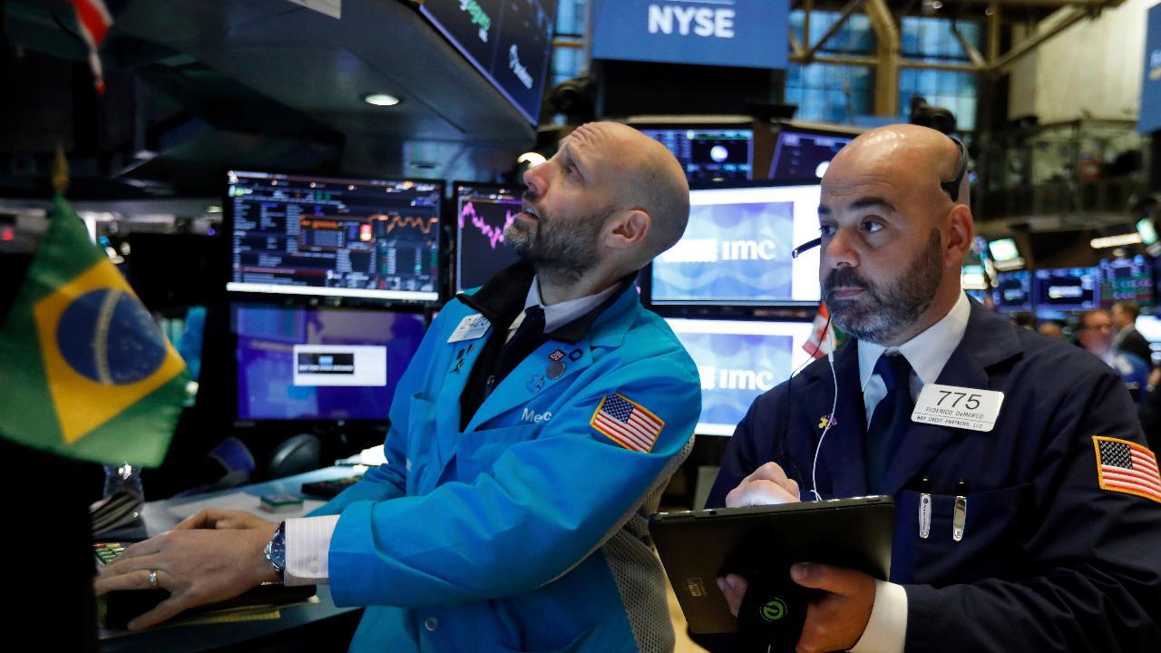 Trader gives 'two thumbs up' on politics being 'plus' for market