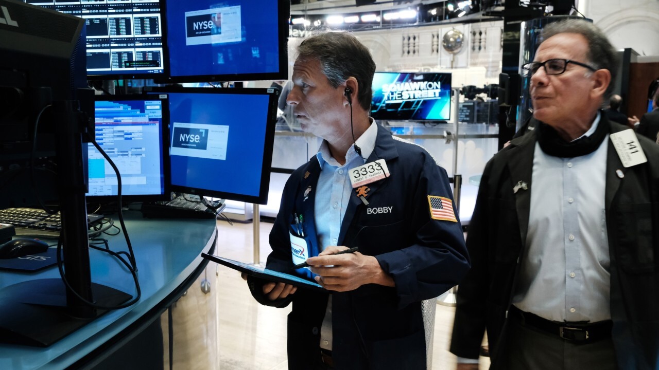 Big Tech, growth stocks drag down the market