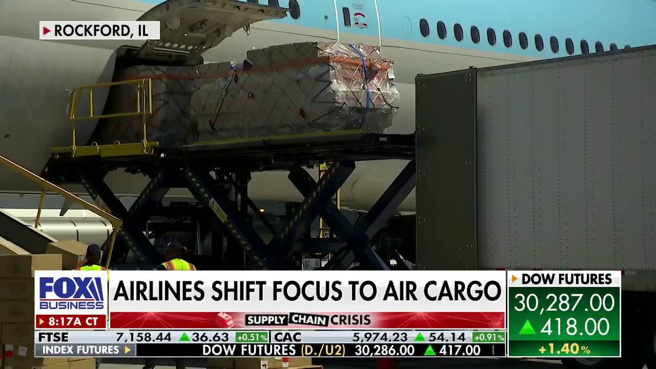 FOX Business' Grady Trimble reports that airline industry executives expect air cargo demand to continue to grow, at least in the short-term. 