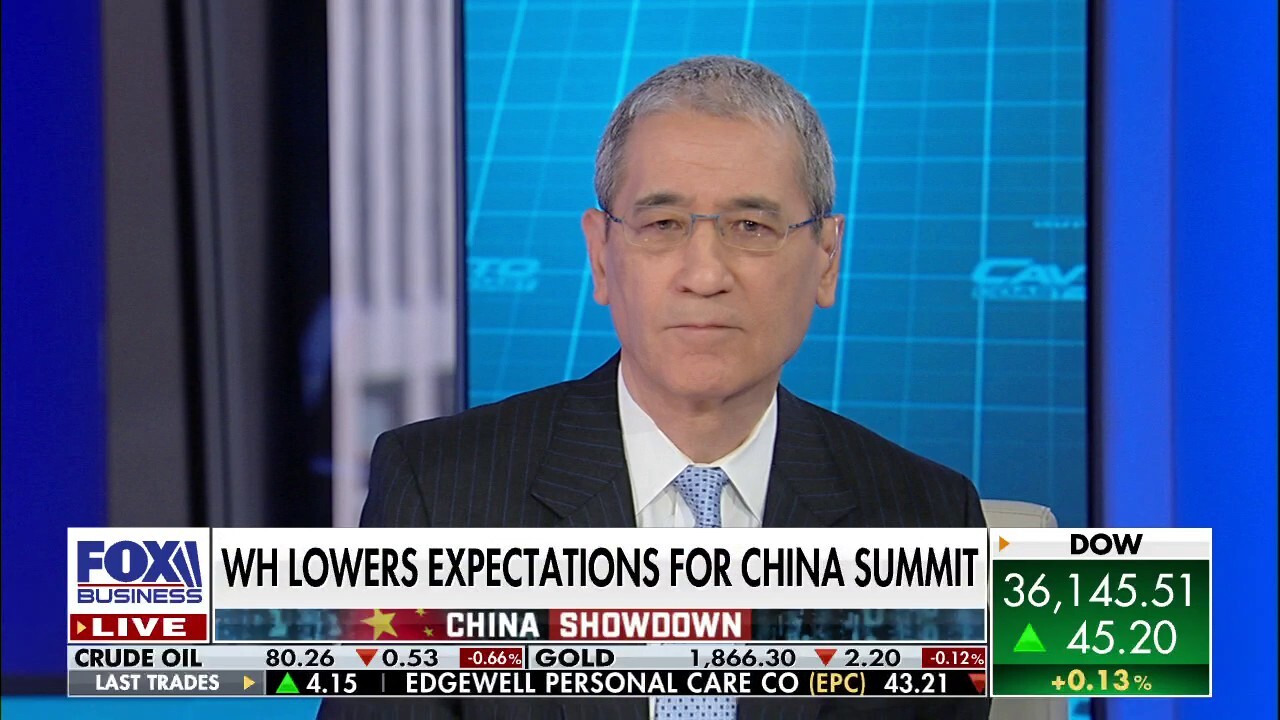'The Great U.S.-China Tech War' author Gordon Chang details how the Chinese coordinate with the Russians in terms of military pressure and foreign policy as a whole.