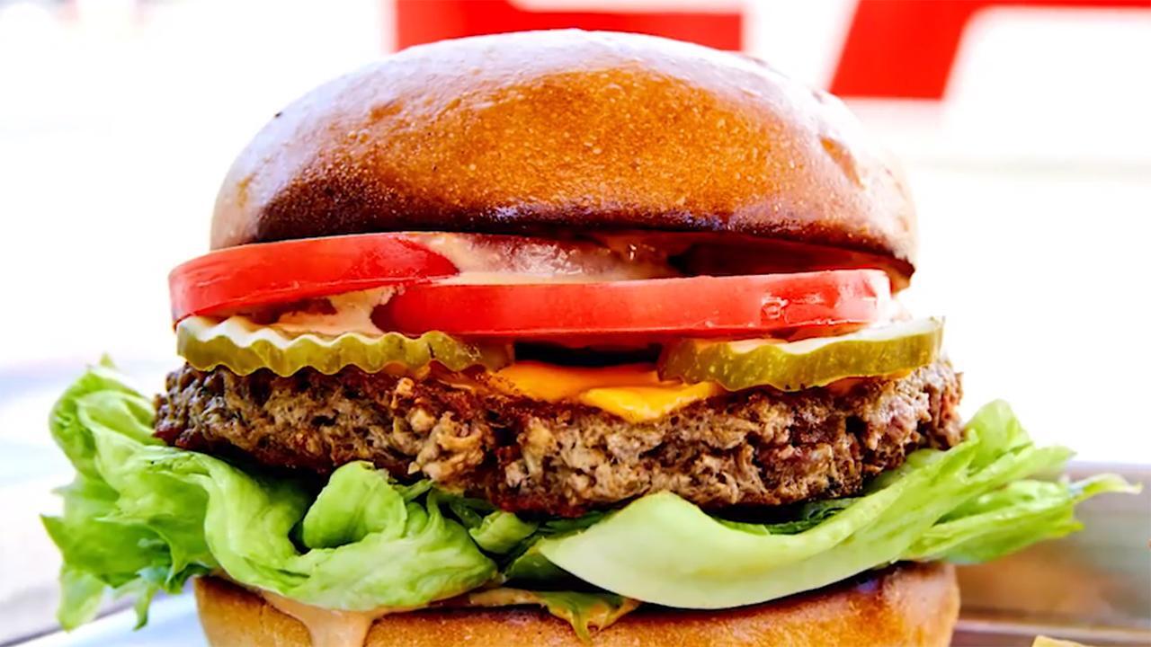 Meatless burgers are not a health food: Dr. Mikhail Varshavski