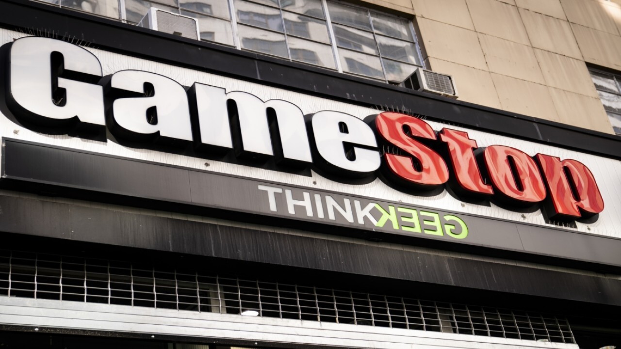 10-year-old cashes out GameStop stock for $3200
