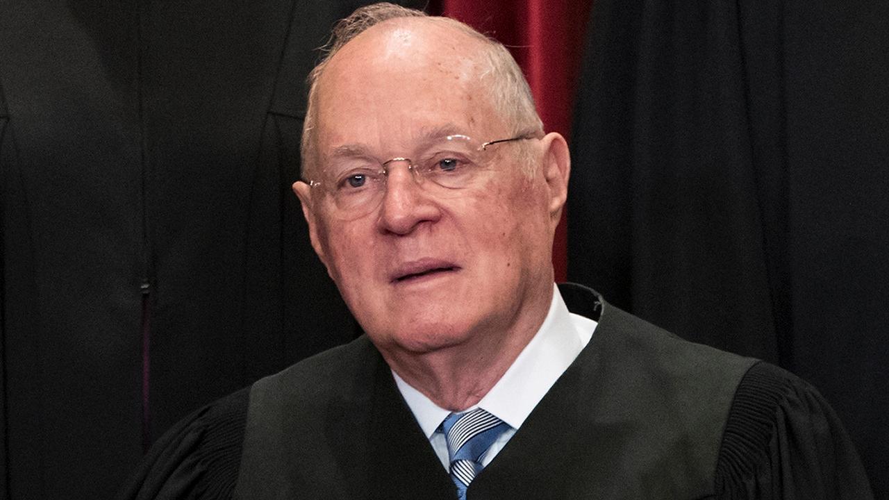 Justice Anthony Kennedy announces retirement