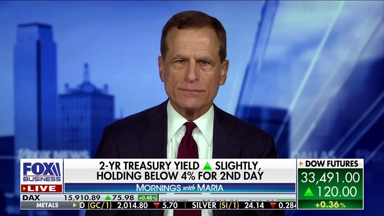 Former Federal Reserve Bank of Dallas President Robert Kaplan weighs in on the regional bank crisis and the U.S.’s ongoing inflation problem on ‘Mornings with Maria.’