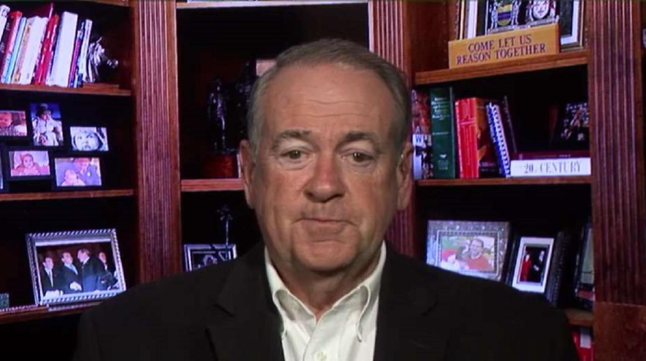 Mike Huckabee: We do not want the government to start ‘limiting people’s paychecks’ 