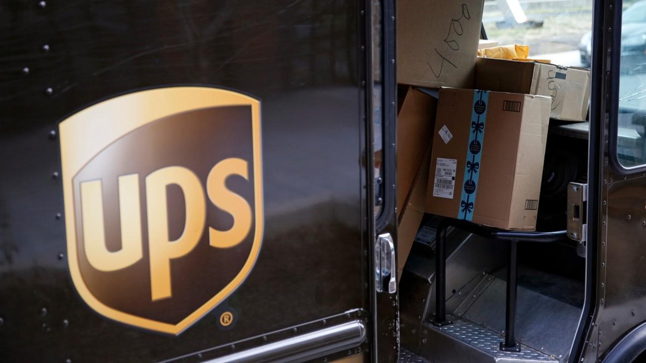 UPS to replace CEO David Abney with Carol Tome 