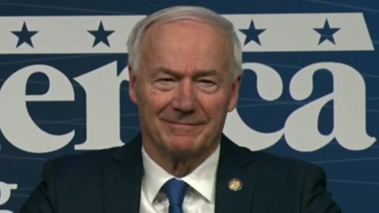 Asa Hutchinson: US needs to designate the drug cartels as a foreign terrorist organization