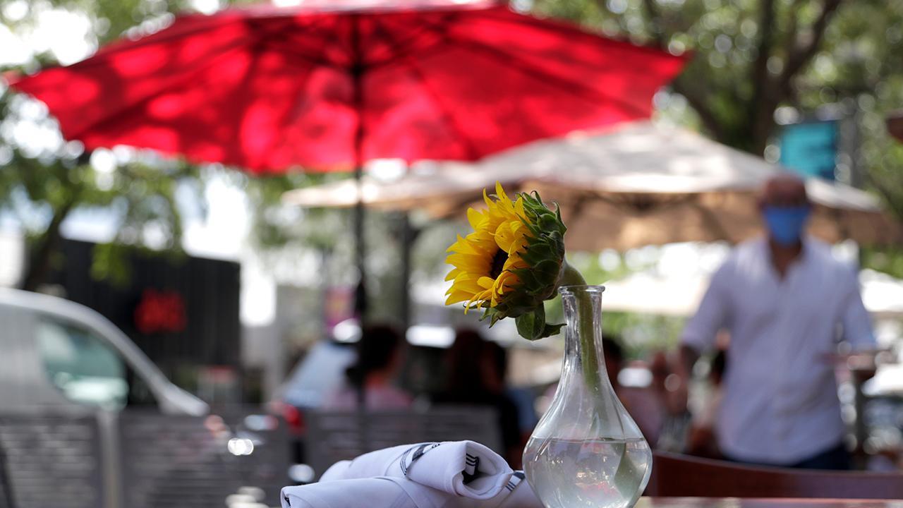 How outdoor dining can continue even in winter weather 