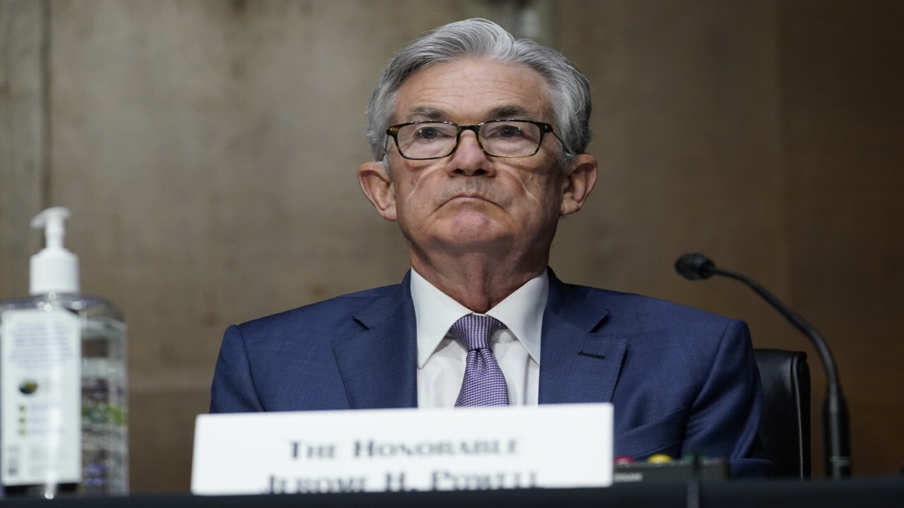 Stocks fell after Federal Reserve Chairman Powell's comments on inflation. FOX Business' Edward Lawrence with more.