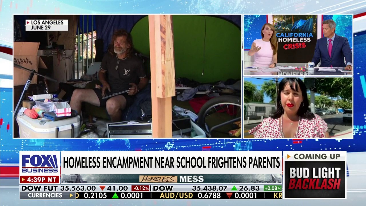 ‘NOT SAFE’: Parents forced to drop kids at school near LA homeless encampment