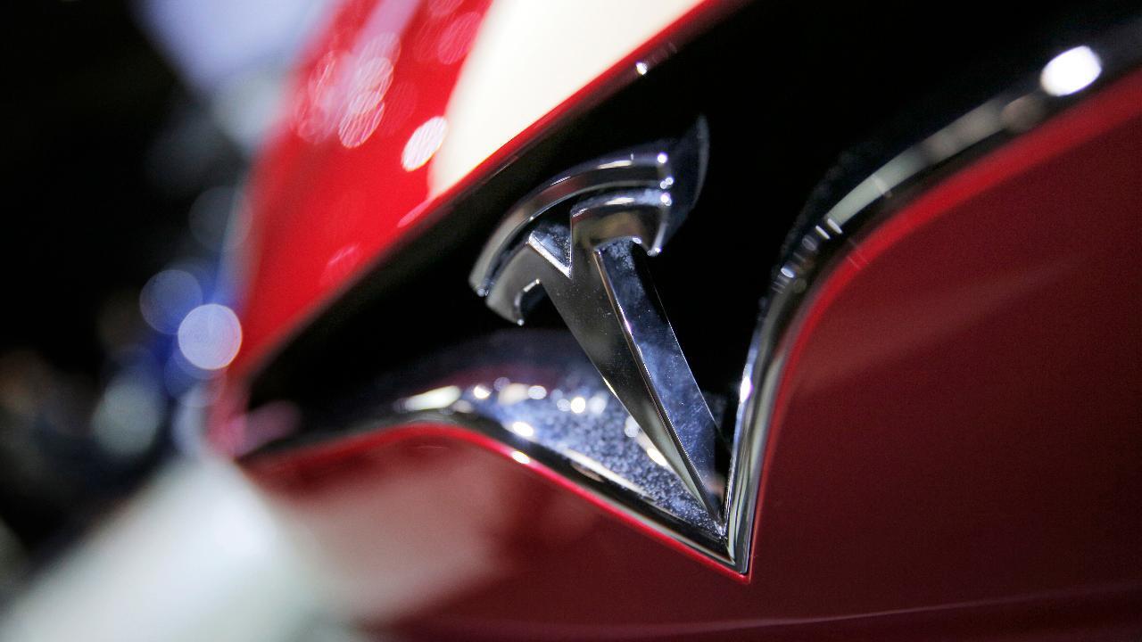 Tesla's mounting management uncertainties