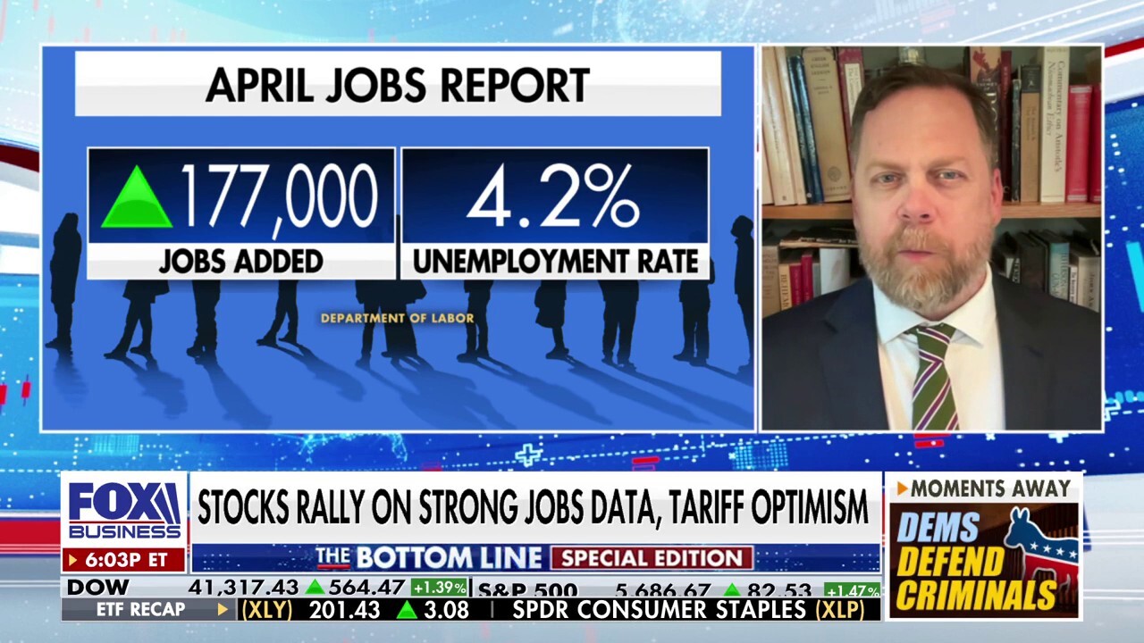 Wall Street has been ‘underestimating’ the strength of the economy: John Carney