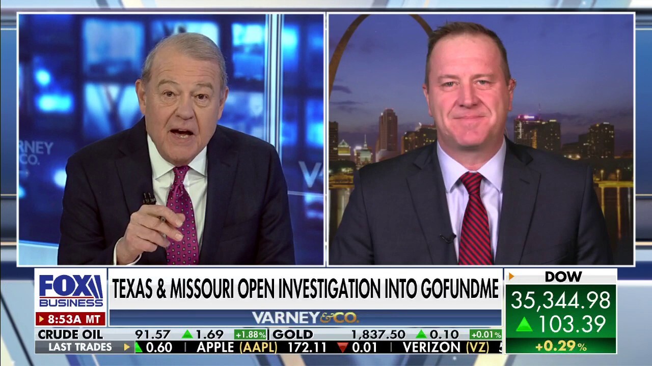 Missouri Attorney General Eric Schmitt argues people are 'tired of being pushed around' as Canadian truckers continue to protest vaccine mandates. 