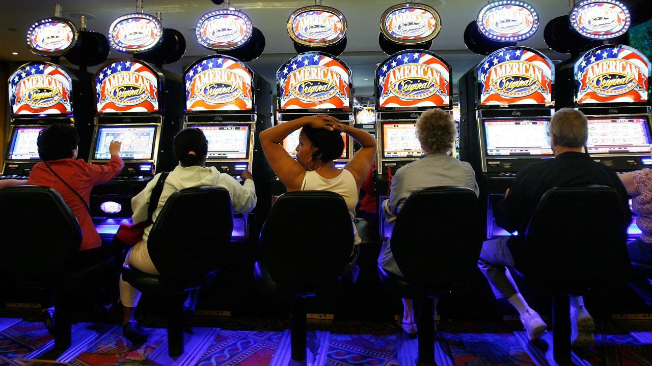 DOJ: All internet gambling is now illegal