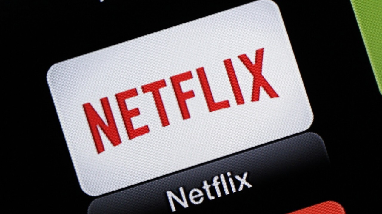Jeff Sica of Circle Squared Alternative Investments on Netflix planning to raise monthly streaming prices.