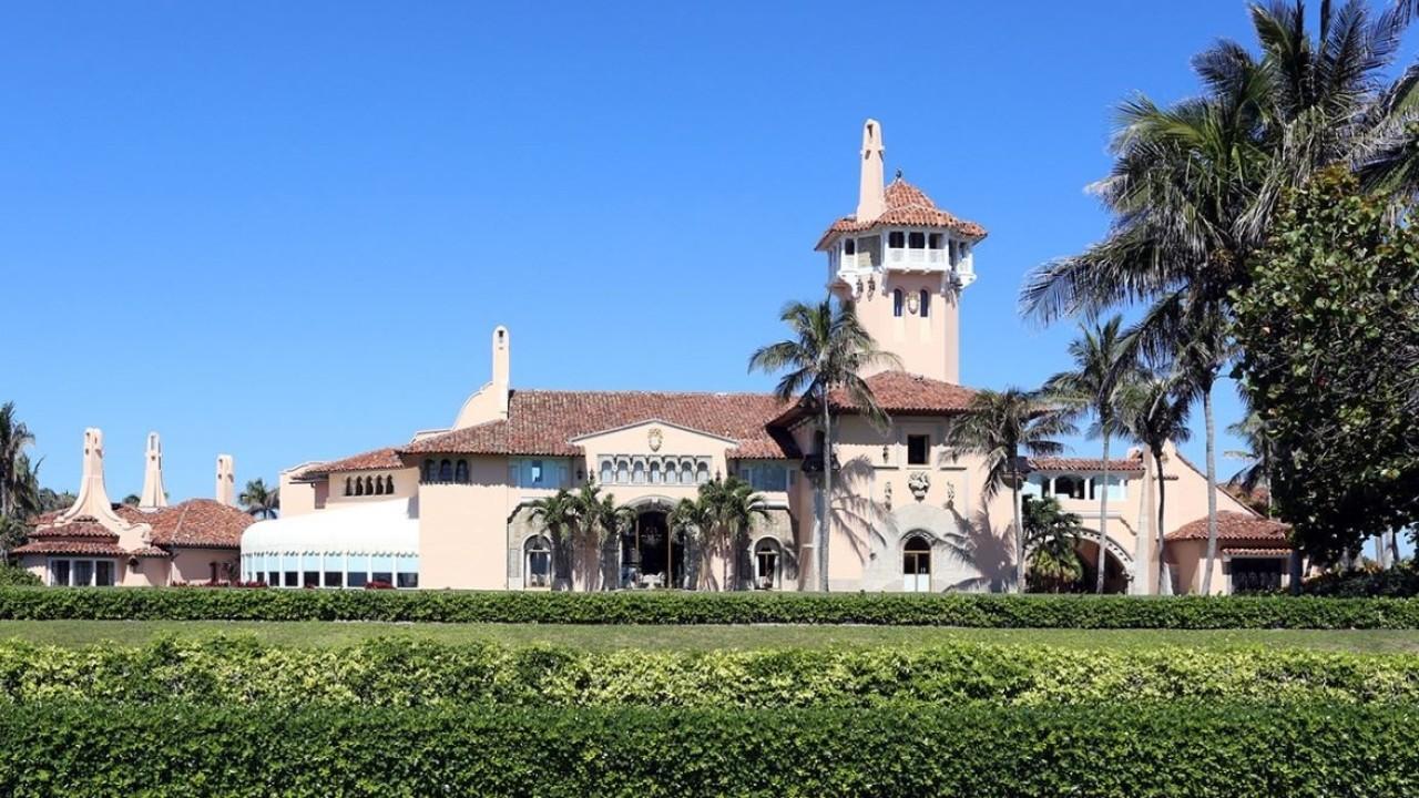  Driver breaks through checkpoint at Trump’s Mar-a-Lago resort following traffic stop: Report