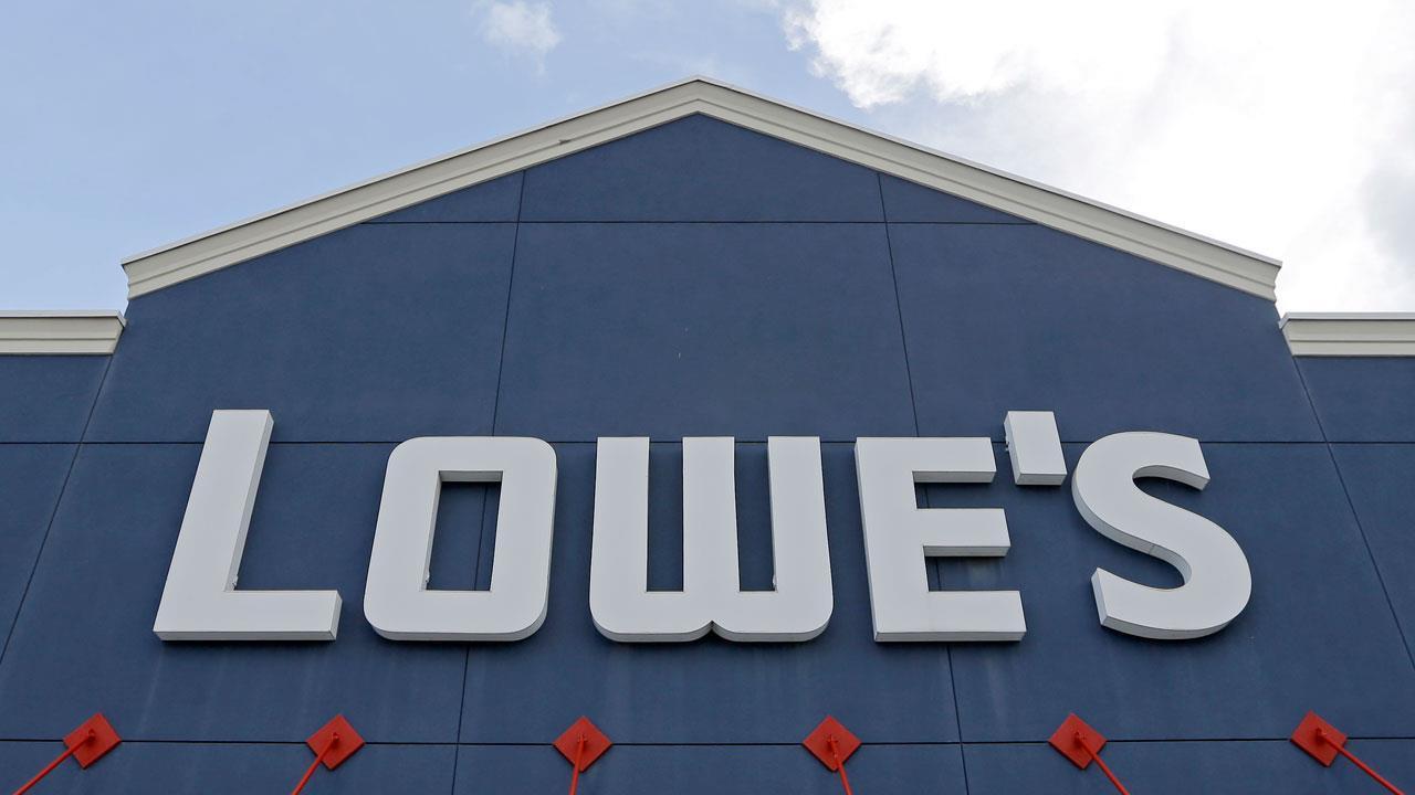 Lowe’s helps coastal residents prepare for Hurricane Florence