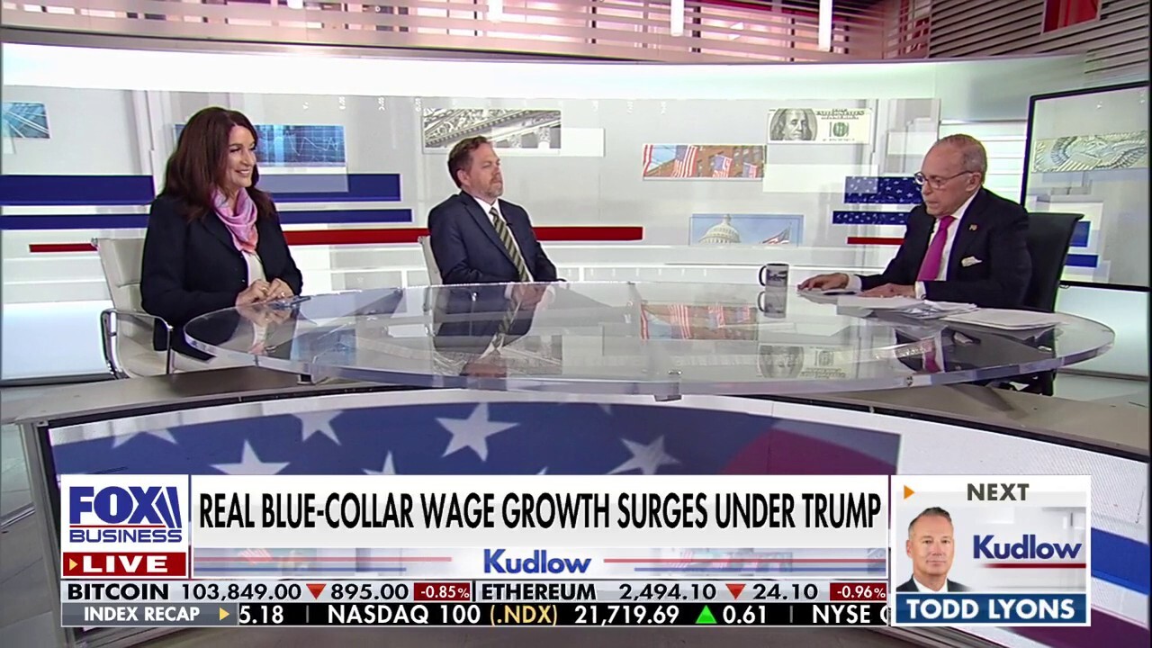 The Fed is now 'data resistant,' says John Carney