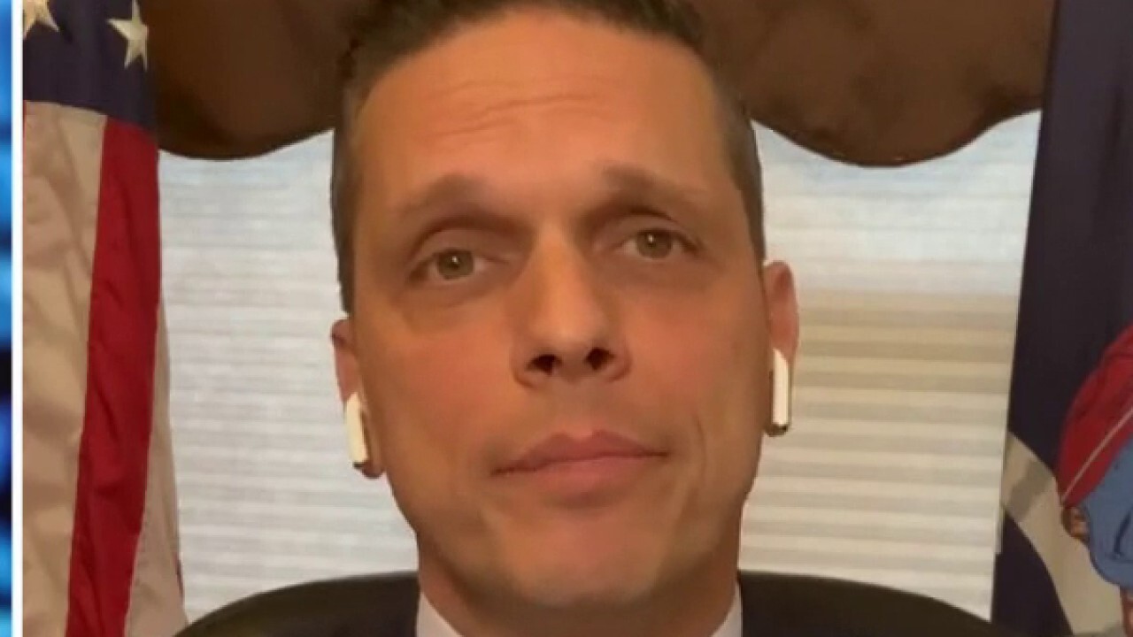 New York Gov. Cuomo in 'denial' about scandals: Angelo Santabarbara
