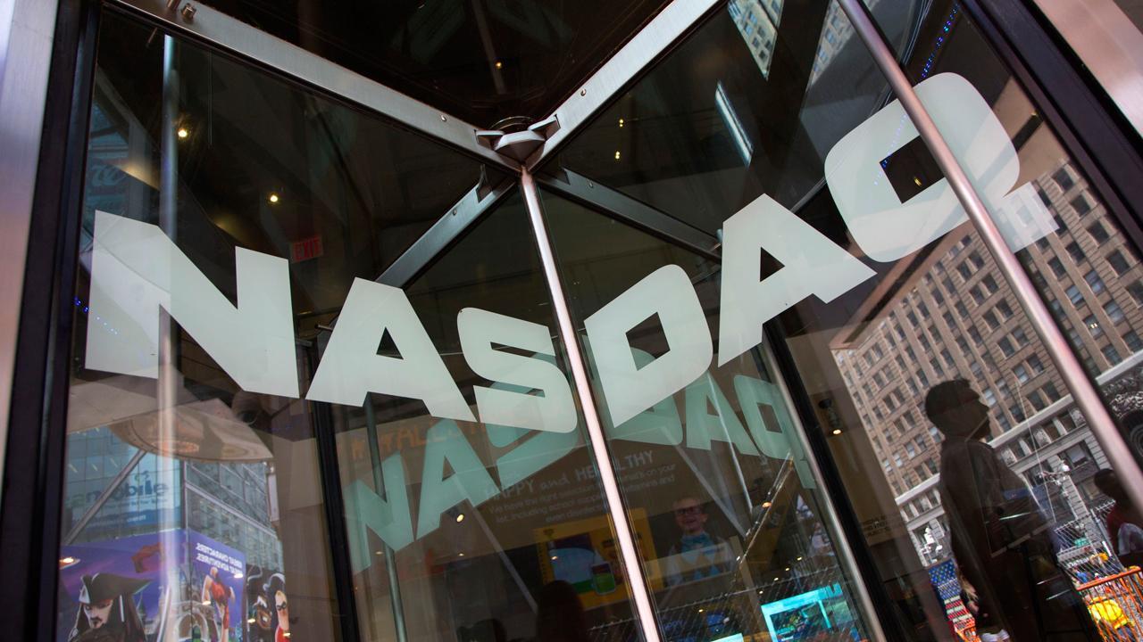 Nasdaq extends gains for 10th-straight day 