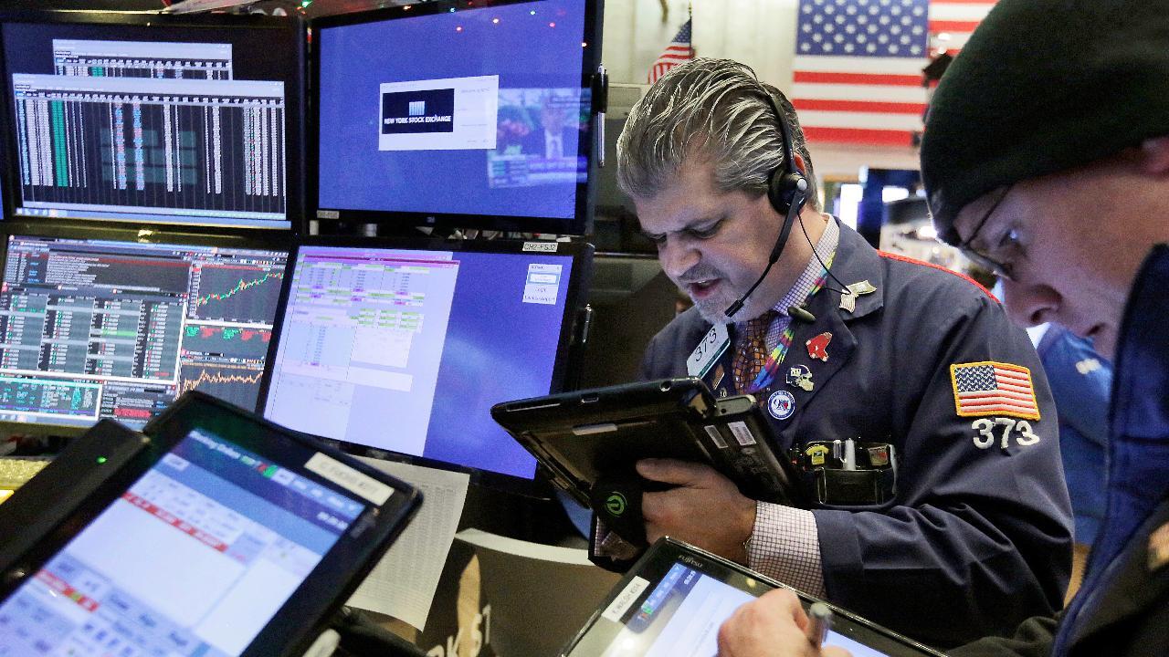 Markets get boost from strong earnings, economic data