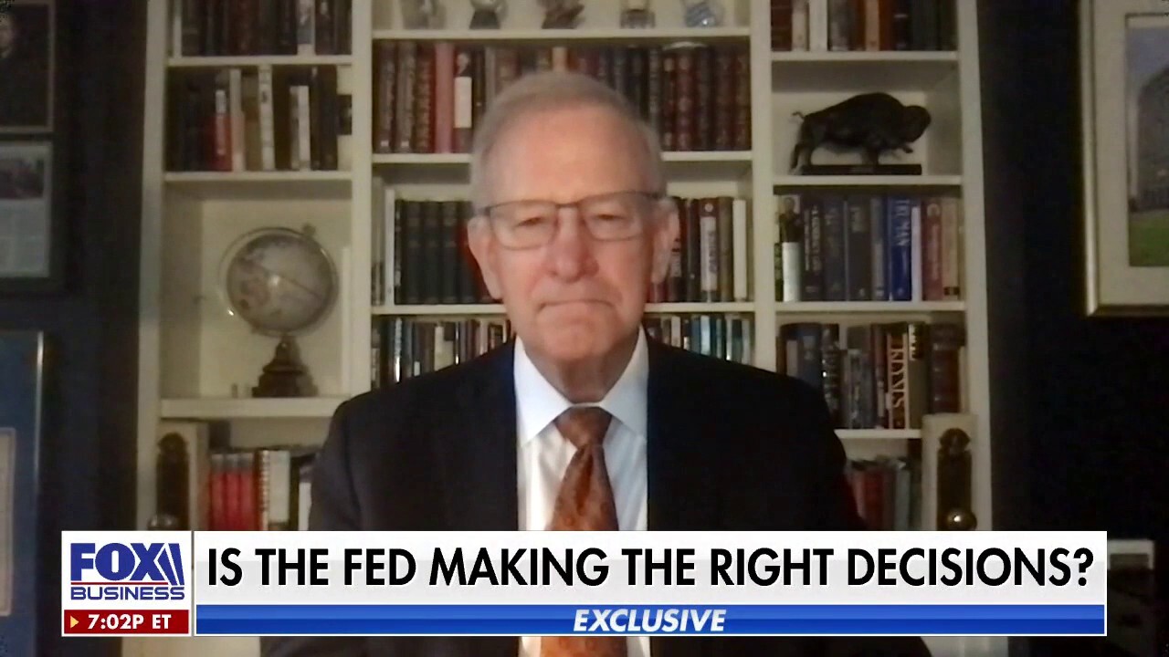 The Fed is 'behind the curve': Former Kansas City Fed president