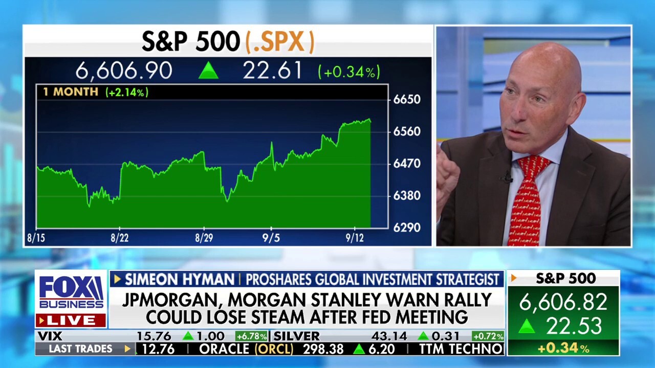 Investment strategist shares 'very cool' way to get income from small-caps