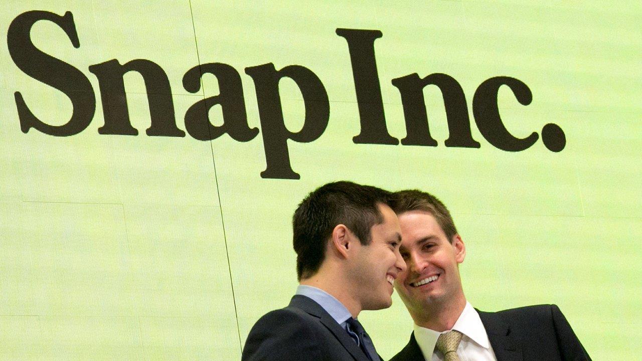 Why investors should be cautious with Snap Inc. 