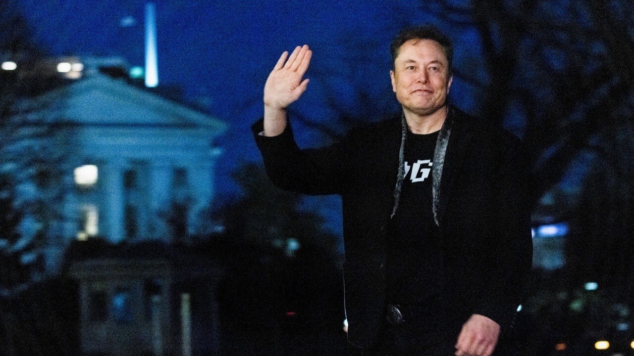 Rep. Aaron Bean, R- Fla., discusses whether DOGE can effectively run when Elon Musk steps back on 'Varney & Co.'