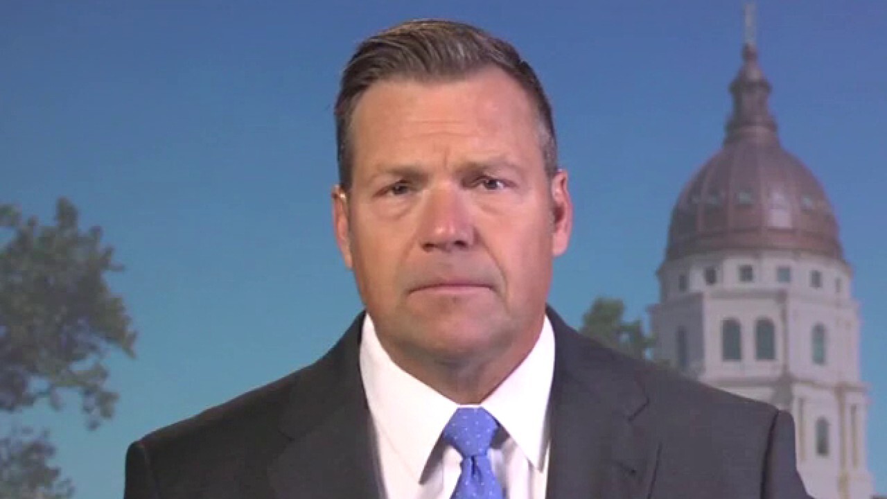 Republican Kansas attorney general candidate Kris Kobach reacts to President Biden's handling of the pandemic and details his case against OSHA's vaccine mandate.
