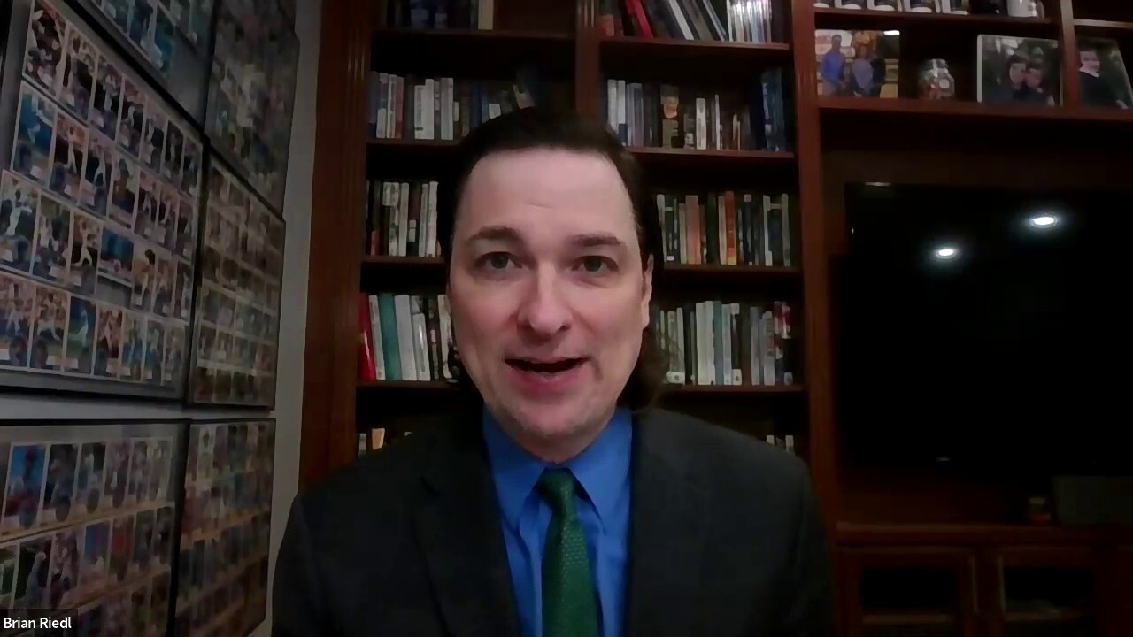 Brian Riedl of the Manhattan Institute discusses his bipartisan blueprint for stabilizing the national debt to prevent a future debt crisis.