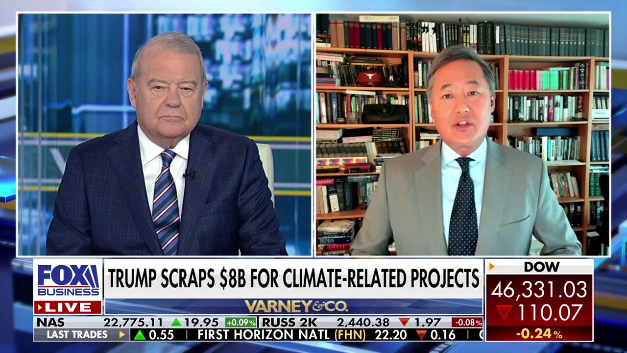 States are trying to shake down energy companies for money, says former deputy assistant AG John Yoo