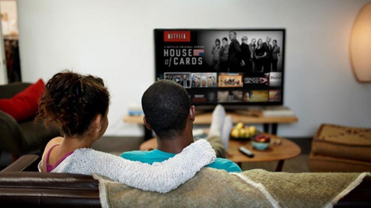 Comcast customers will soon have Netflix access from their cable box