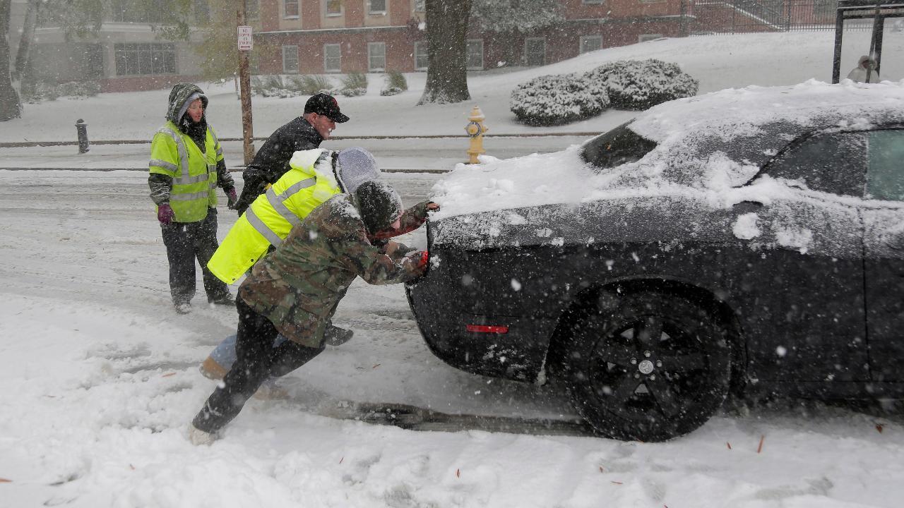 First winter snowstorm slams Northeast