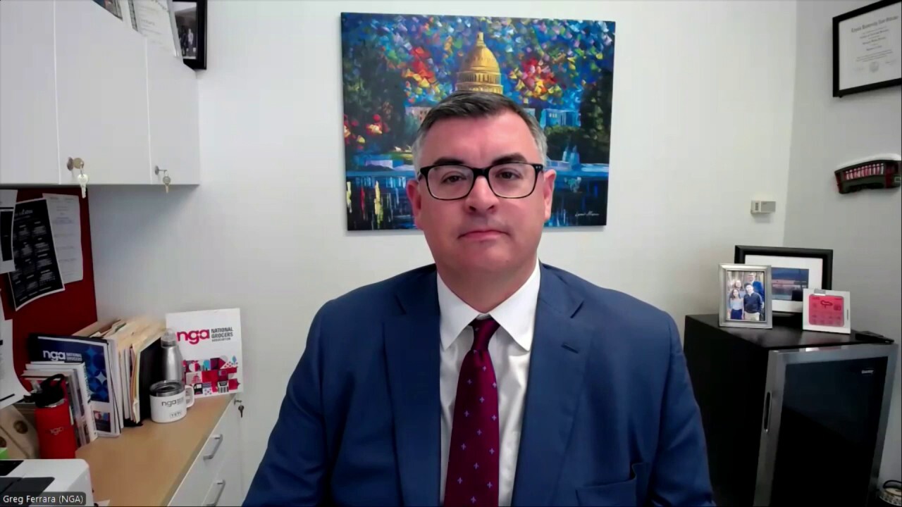 National Grocers Association President Greg Ferrara explains factors contributing to the rise in grocery prices in an interview with FOX Business Network's Edward Lawrence.