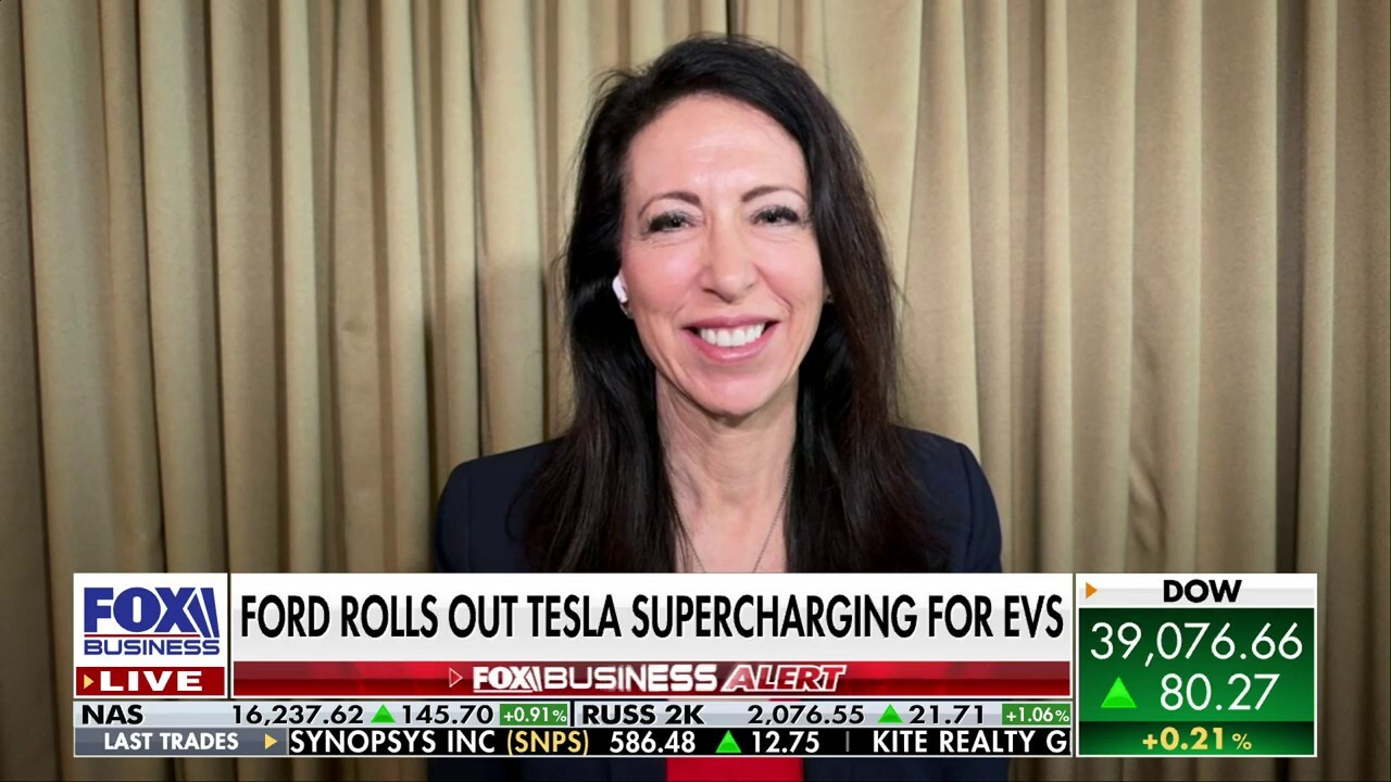 Automotive expert Lauren Fix joins ‘Cavuto: Coast to Coast’ to weigh in on Ford’s decision to offer EV owners free Tesla Superchargers until July.