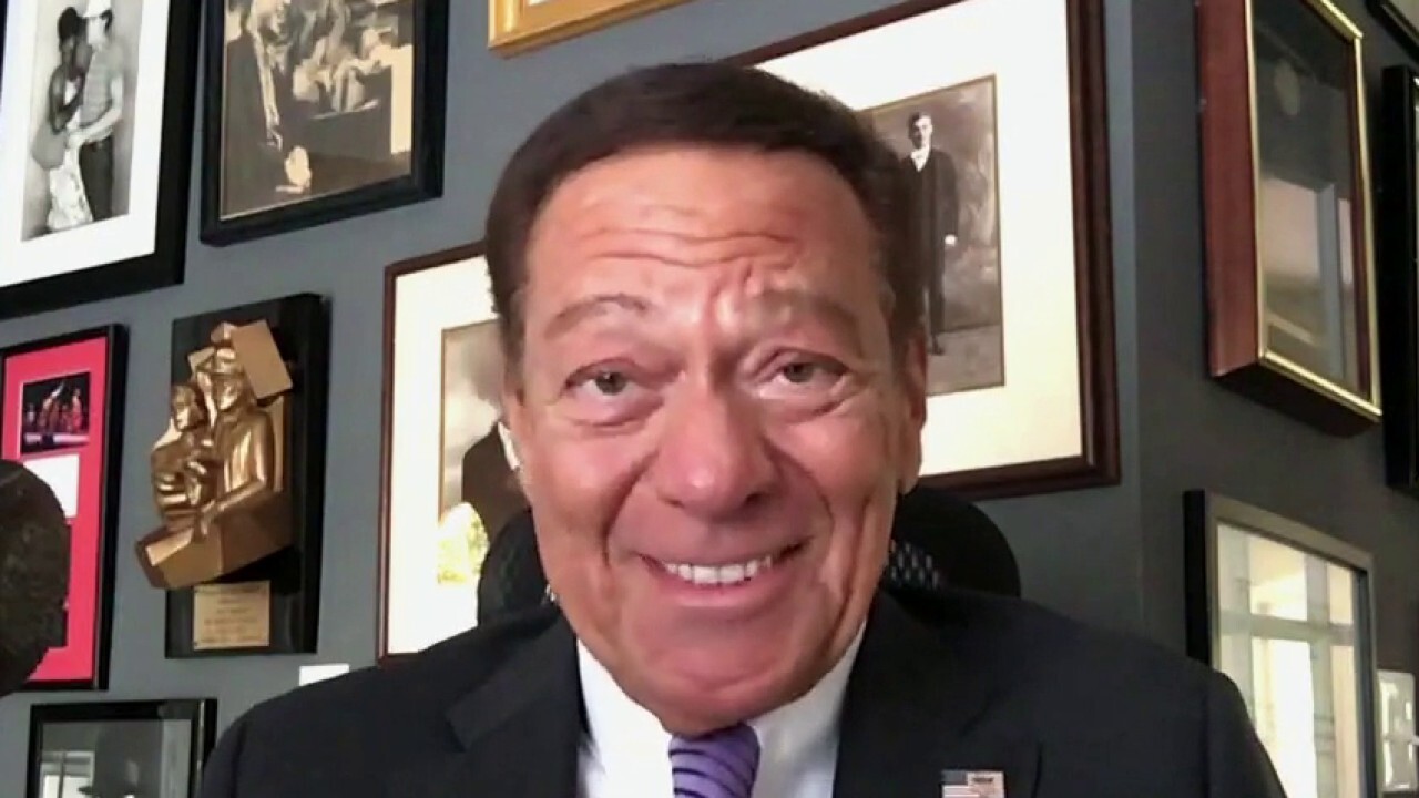 Former ‘Saturday Night Live’ cast member Joe Piscopo says New Jersey Gov. Phil Murphy needs to think outside the box to help businesses and the economy recover from the pandemic.