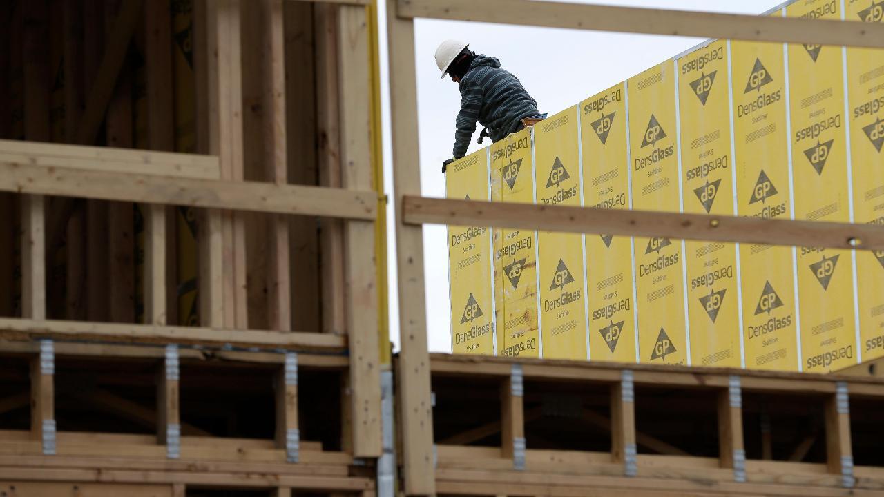 Real estate facing young construction worker shortage